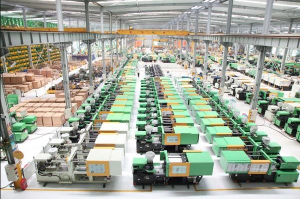 中国机械工业：从“修配补”向“高精尖”跨越