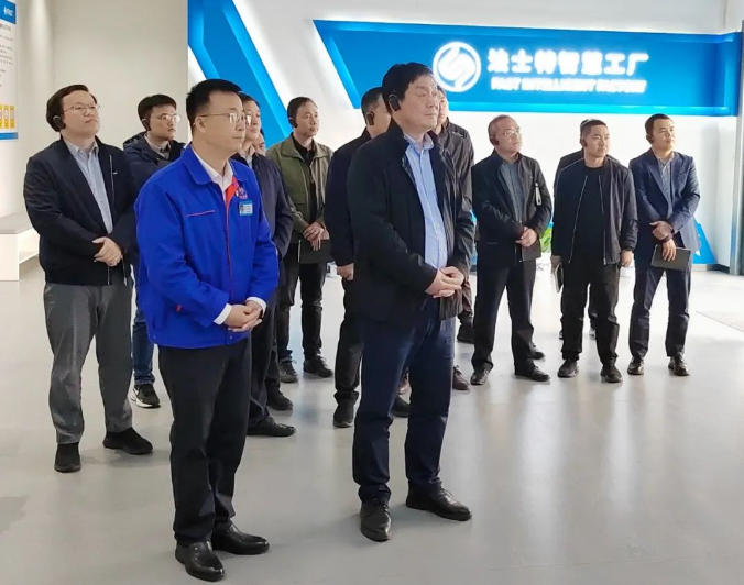 汉德车桥党委书记王占朝访问法士特