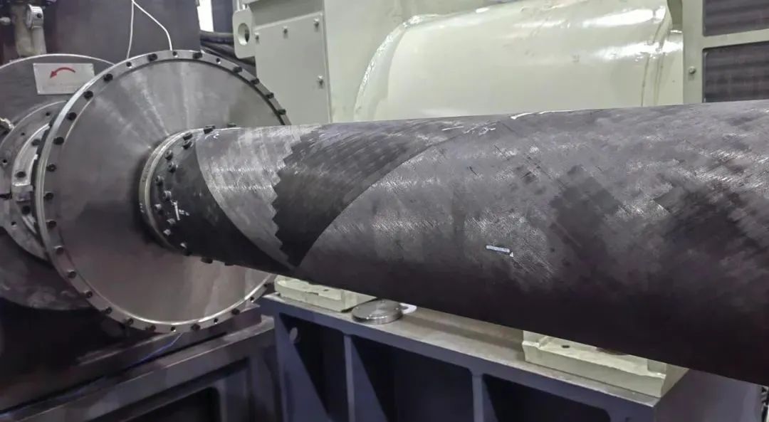 中国船舶七〇三所大功率碳纤维传动轴联轴器研制成功