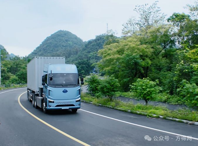 中国新能源重卡“围殴”特斯拉Semi！丨头条