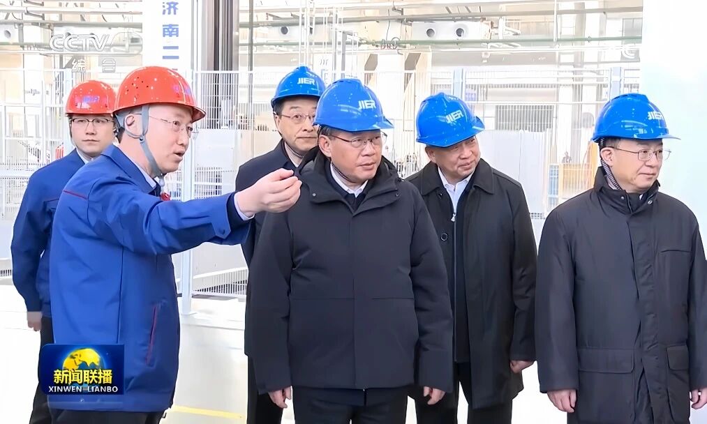 中共中央政治局常委、国务院总理李强到济南二机床调研